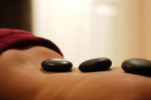 Hot Stone-Massage Potsdam